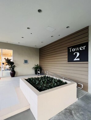 Spa - Your Smart Stay in Central Iloilo (Iloilo City)