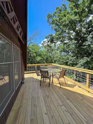 Outdoor dining - A-Frame Pool House Hot Tub / POOL/ Sleeps 6 (West Salem)