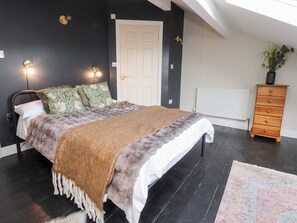 3 bedrooms, free WiFi, individually decorated, individually furnished - Heathcliff Cottage (Keighley)