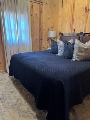 3 dormitorios, tabla de planchar con plancha, wifi y ropa de cama