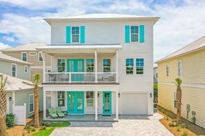Exterior - Sun Justice (Miramar Beach)