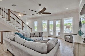 Living area - Sun Justice (Miramar Beach)