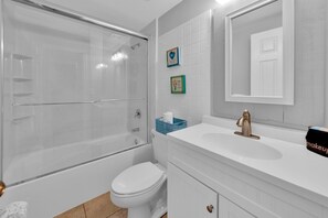 Condo, Multiple Beds (Jade East 1630) | Bathroom - Jade East 1630 (Destin)