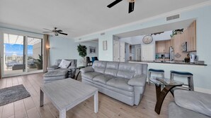 Appartement, meerdere bedden (The Terrace at Pelican Beach Unit 160) | Woonruimte