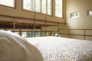 Standard Room, Balcony - Casa Surf Soak - 200Mbps WiFi (El Gigante)