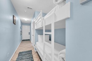 Condo, Multiple Beds (Gulfview II - 325) - Gulfview II - 325 (Miramar Beach)