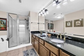 Condo, Multiple Beds (Ariel Dunes I -1801) | Bathroom - Ariel Dunes I -1801 (Miramar Beach)