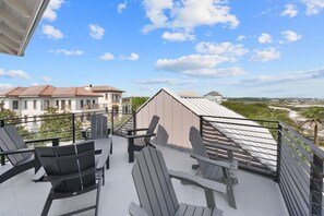 House, Multiple Beds (Big Beach Watch) | Property grounds - Big Beach Watch (Santa Rosa Beach)