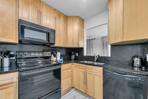 Condo, Multiple Beds (Magnolia Village Condo 506) | Private kitchen - Magnolia Village Condo 506 (Miramar Beach)