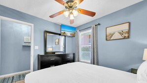 Condo, 1 Queen Bed with Sofa bed (Gulfview II - 223) | 1 bedroom - Gulfview II - 223 (Miramar Beach)