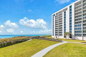 Condo, 1 King Bed (Shoreline Towers 1023) | Exterior - Shoreline Towers 1023 (Destin)