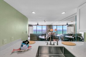 Dining - One Seagrove Place 702 (Santa Rosa Beach)
