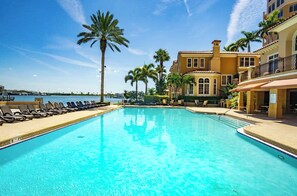 Pool - Bright & Airy 2-Bedroom Belle Harbor Condo on Beautiful Clearwater Beach! (Clearwater)