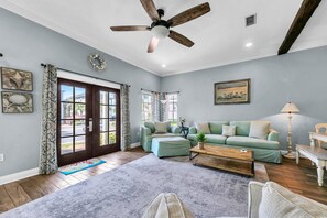 House, Multiple Beds (Nana's Beach House) | Living area - Nana's Beach House (Destin)