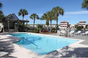 House, Multiple Beds (Nana's Beach House) | Pool - Nana's Beach House (Destin)