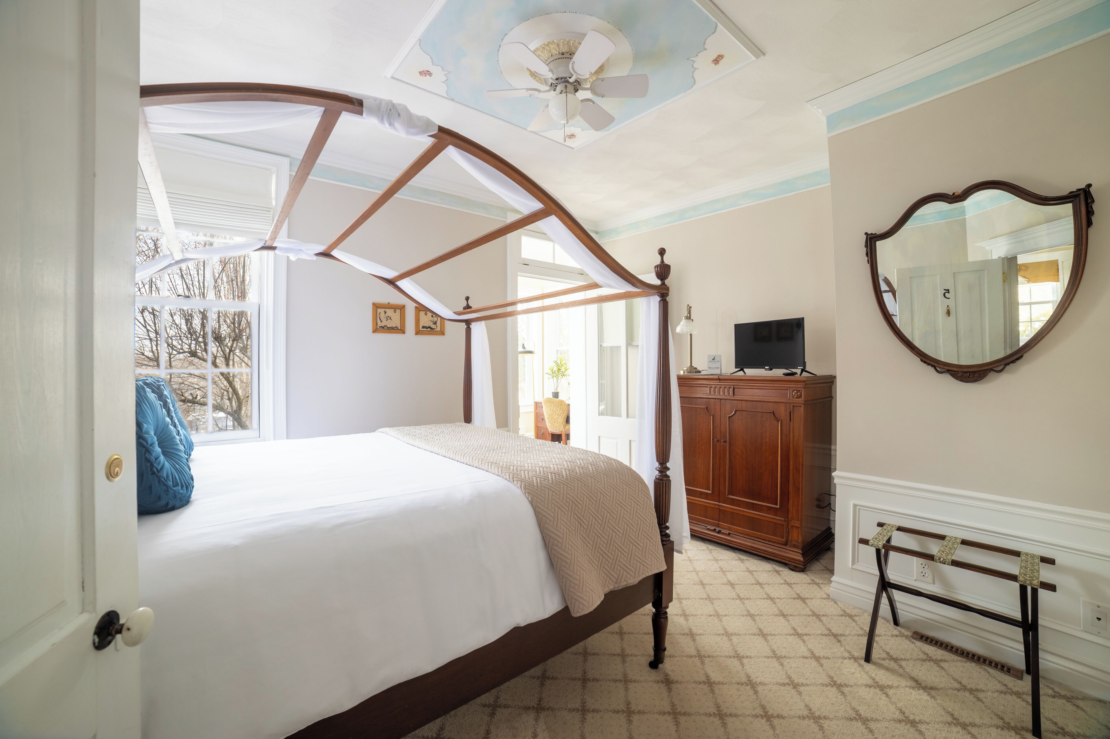 尊贵双人房 | 特色装修、特色家居、遮光窗帘、熨斗/熨板