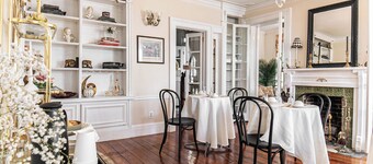 Miss Murphy's High Street Inn