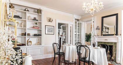 Miss Murphy's High Street Inn