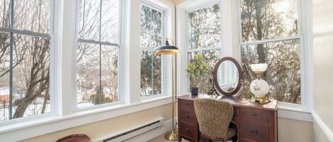 Premier-Doppelzimmer | Individuell dekoriert, individuell eingerichtet, Verdunkelungsvorhänge