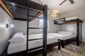 3 Schlafzimmer, Zimmersafe, kostenloses WLAN, Bettwäsche