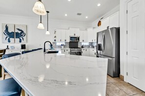 House, Multiple Beds (A Summer Lovin) | Private kitchen - A Summer Lovin (Destin)