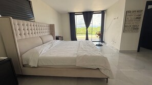 5 habitaciones y caja de seguridad en la habitación 