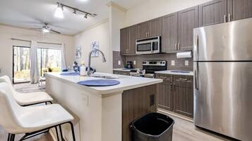 Microwave, oven, stovetop, dishwasher