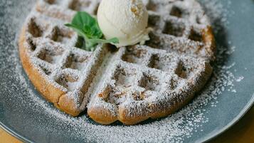 Daily continental breakfast (USD 25 per person)