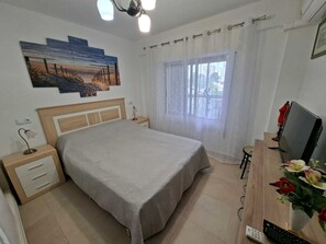 2 bedrooms, iron/ironing board, free WiFi, bed sheets - SUNNY GEMINIS (Calpe)