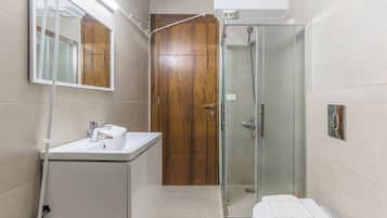 Bruser, håndklæder, Toiletpapir