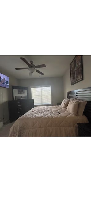2 bedrooms, iron/ironing board, WiFi, bed sheets - Luxury Buckhead Loft (Atlanta)
