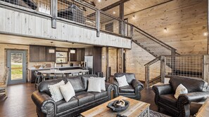 Interior - Vixen Run Lodge by AvantStay  New Smoky Mountain Retreat • Panoramic Views, Hot Tub, Game Room  Easy Access to Gatlinburg and Pigeon Forge (Gatlinburg)