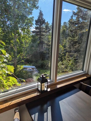 Interior - Le chalet d'en bas, Les Éboulements, minimum one-month rental. (Saint-Joseph-de-la-Rive)