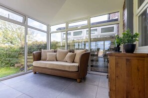 Televisión, chimenea