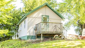 Unclassified image, 3 of 9, button - Popeye and Grammy’s Lookout Point: Cozy Lakeside Cabin for Two (Cornell)