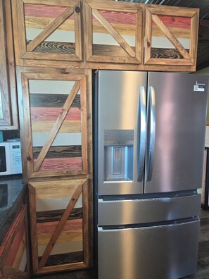 Interior - Sunset Point at the Nook — Charming Lakefront Home with Deck & Modern Comforts (Cornell)