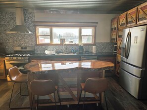 Fridge, microwave, oven, stovetop - Sunset Point at the Nook — Charming Lakefront Home with Deck & Modern Comforts (Cornell)