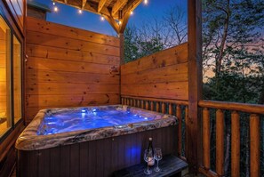 Outdoor spa tub - Indoor Pool • Arcade • 2.3 mi to Gburg • Front Porch Mt Leconte Views (Gatlinburg)