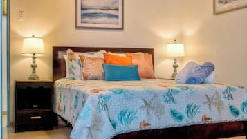 3 bedrooms, desk, iron/ironing board, travel cot