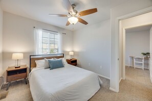 3 Schlafzimmer, Bügeleisen/Bügelbrett, Internetzugang, Bettwäsche