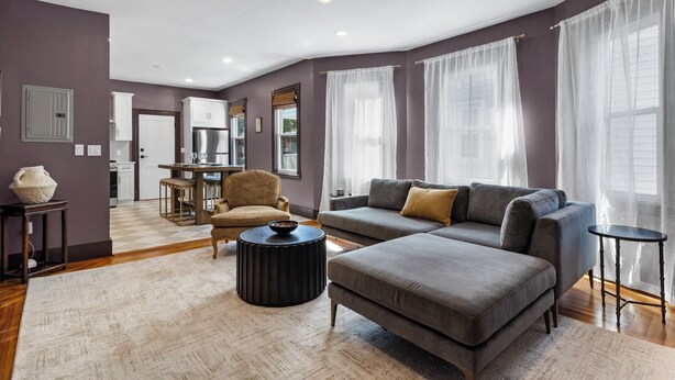 Unclassified image, 1 of 29, button - Spellbound Salem • Fun 3BR/2BA Near Downtown (Salem)