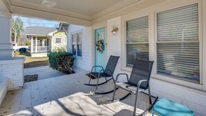Terrace/patio - Easy MARTA Access! Modern ATL Home w/ Deck (Atlanta)