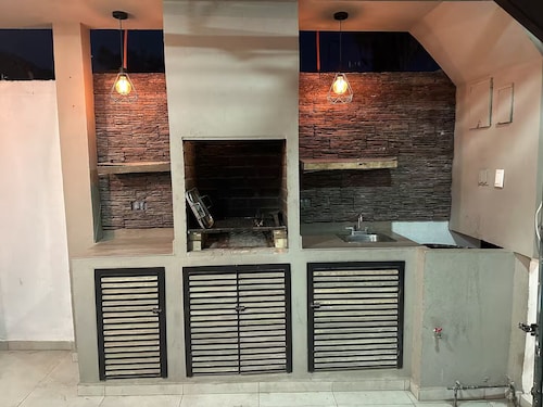 Family Home 8 min. from Consulate, 10 min. from Bridges and 1 min. from ANAM