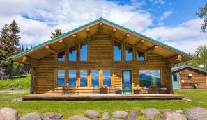 Exterior - Destination Alaska Lodging (Homer)