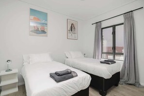 WiFi - The Art Haus Cape Town | Mountain Views (Cape Town)