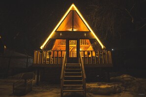 Exterior - Pine Chalet Kazbegi (Stepantsminda)