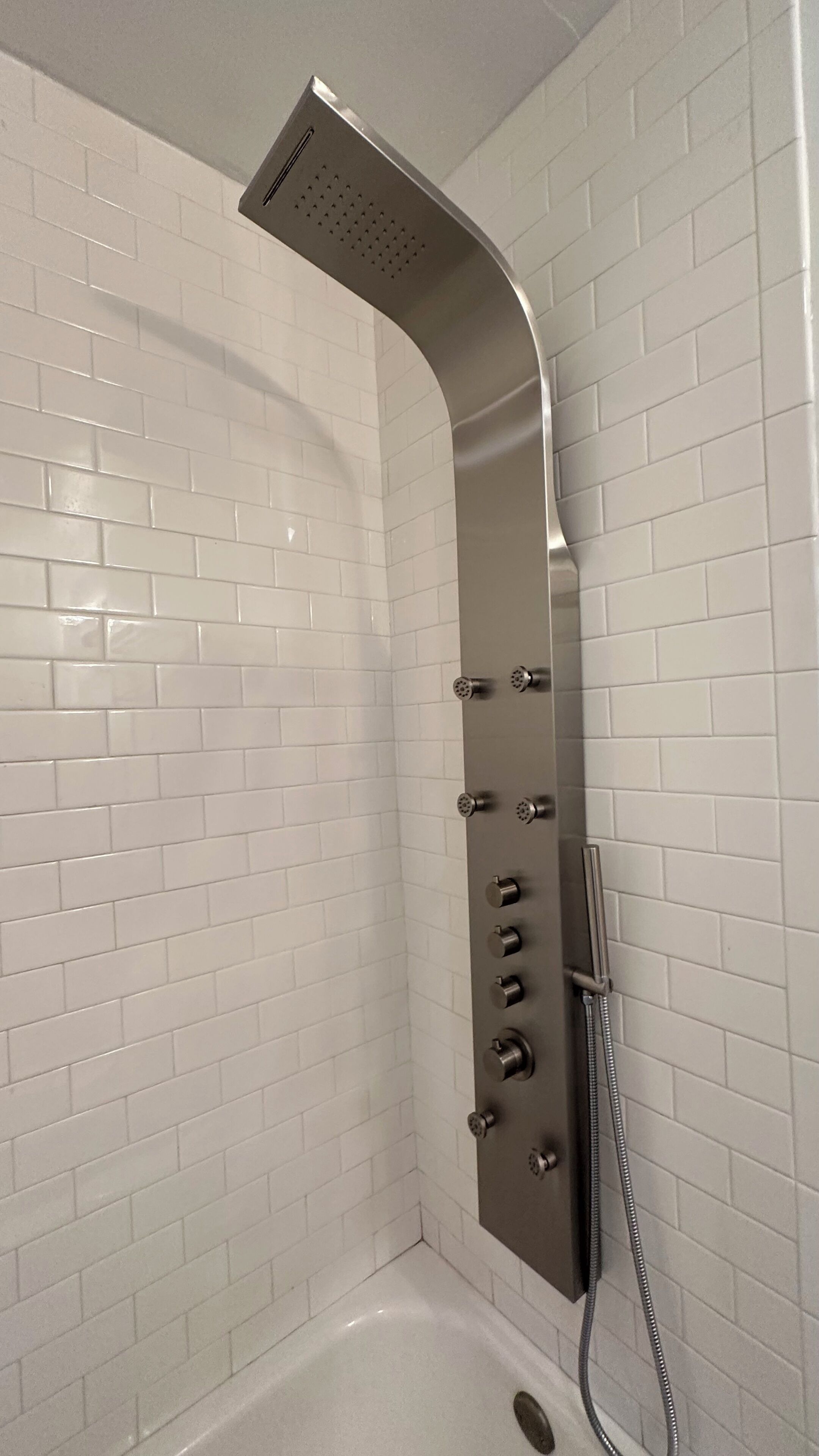 Hårtørrer, håndklæder, Sæbe, Toiletpapir