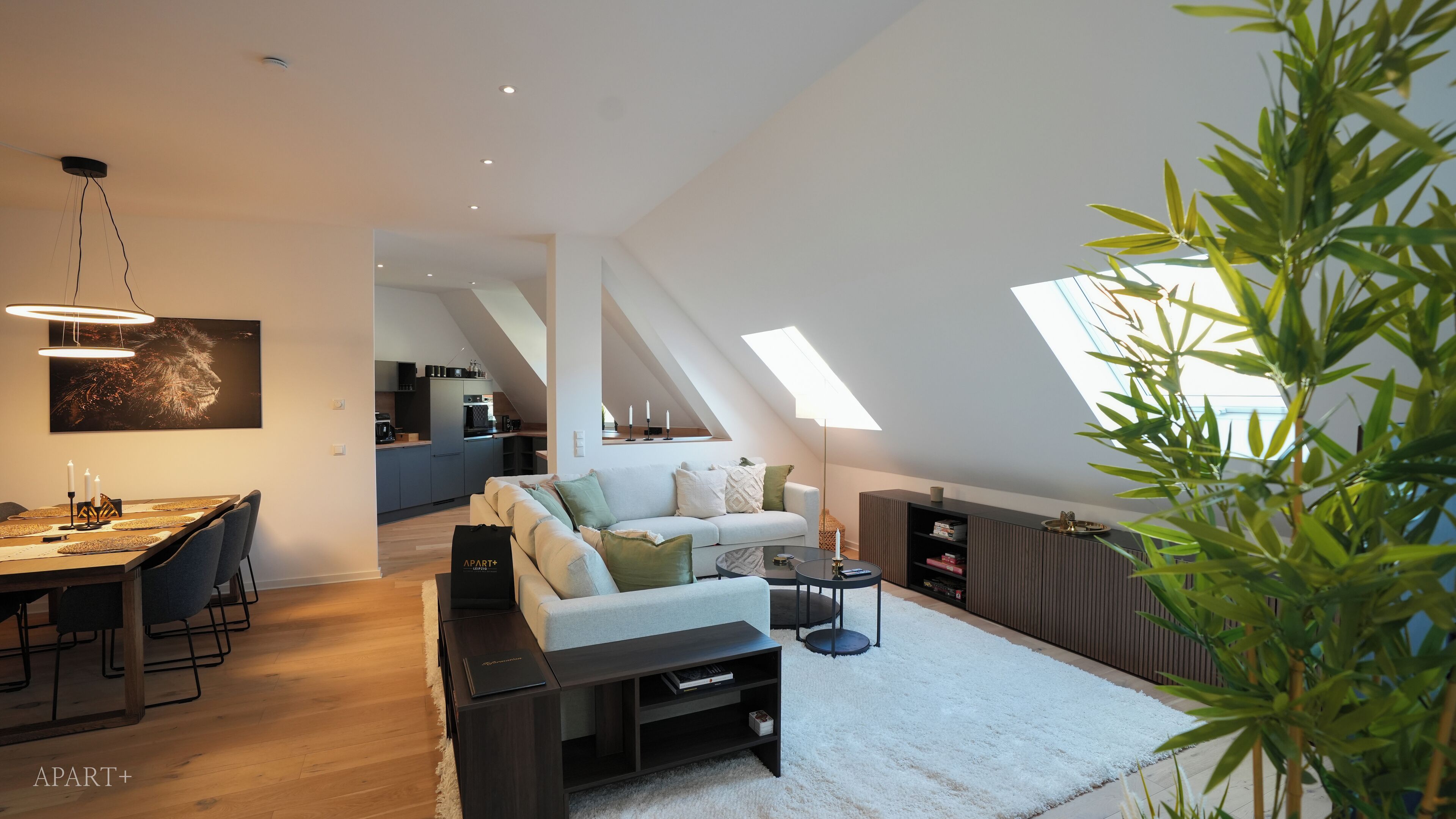 120 M² Luxus-penthouse - Sky View Terasse - 2 Schlafzimmer - Neu Und Design - Leipzig