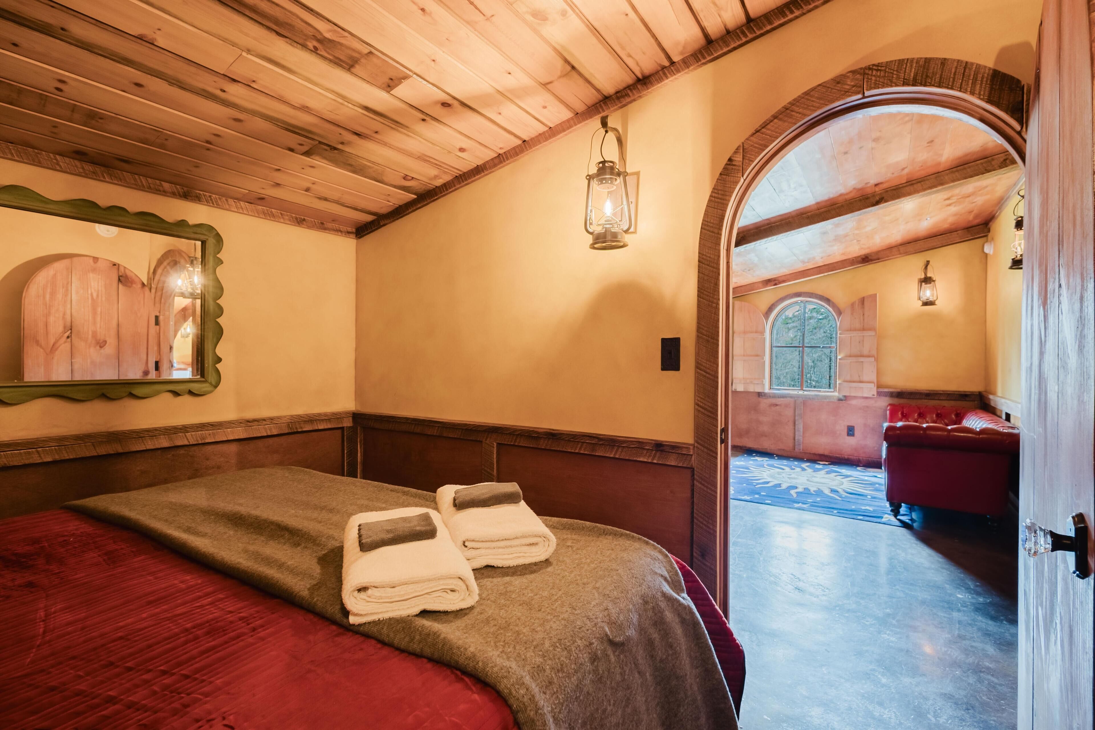 2 室のベッドルーム、WiFi (無料)