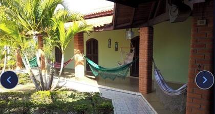 Country house in Boituva - gated community with 4 suites, swimming pool, Wi-Fi and small soccer field.